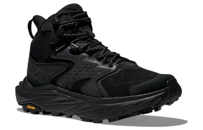 Anacapa 2 Mid GTX ‘Triple Black’