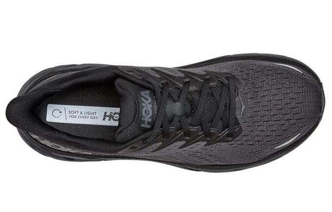 HOKA Clifton 8 ‘Black’