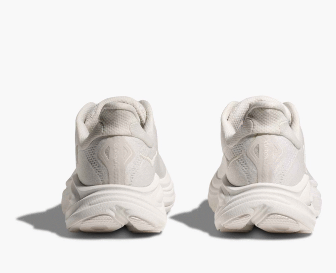 HOKA ONE ONE Challenger 8