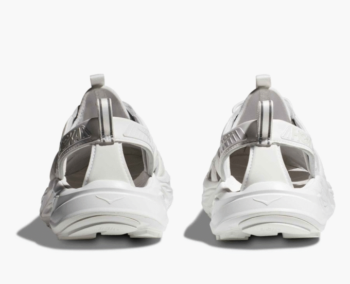 HOKA ONE ONE HOKA Essential Hoodie HOKA ONE ONE HOKA Essential Hoodie