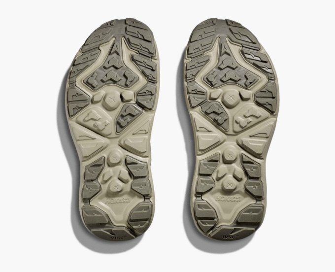 HOKA ONE ONE HOKA Essential Hoodie HOKA ONE ONE HOKA Essential Hoodie