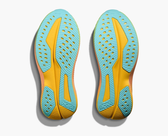 HOKA ONE ONE Mach 6