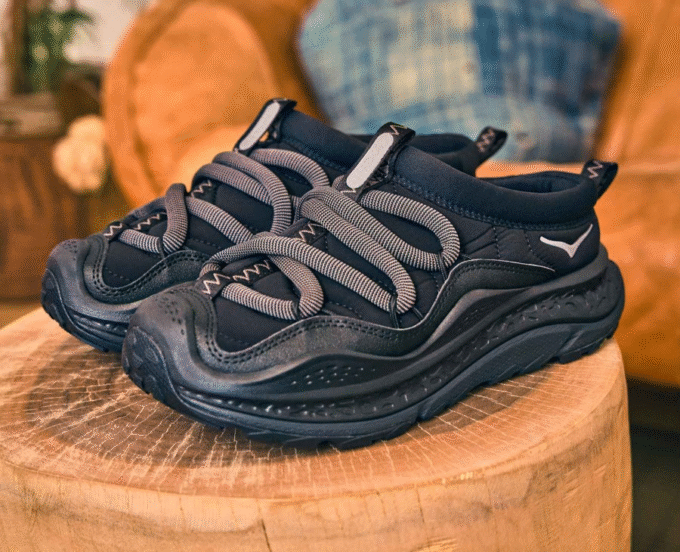 HOKA ONE ONE ORA Recovery Slide 3