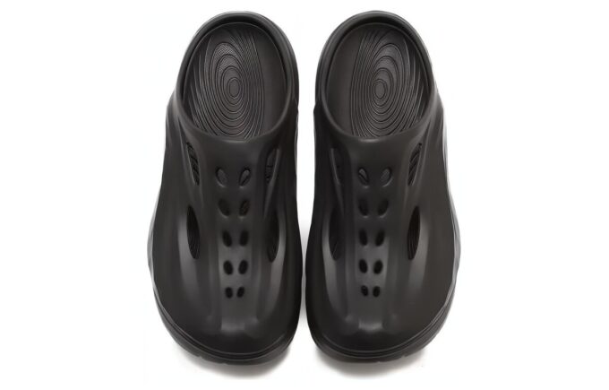 Ora Recovery Mule ‘Triple Black’