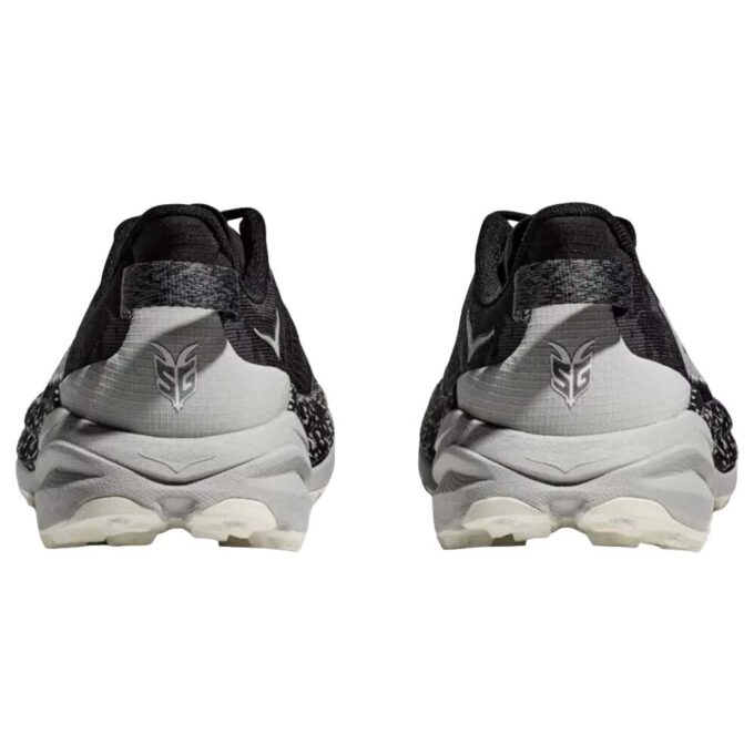 Speedgoat 6 ‘Black Stardust’