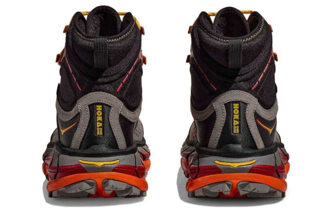 Tor Ultra High GORE-TEX ‘Black Chili Pepper’