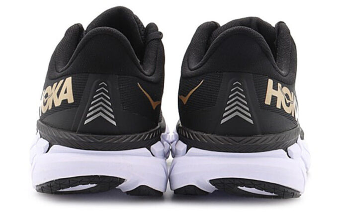 (WMNS) Clifton 7 ‘Black Gold’